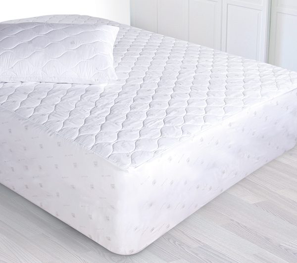 louis-casa-mattress-protector